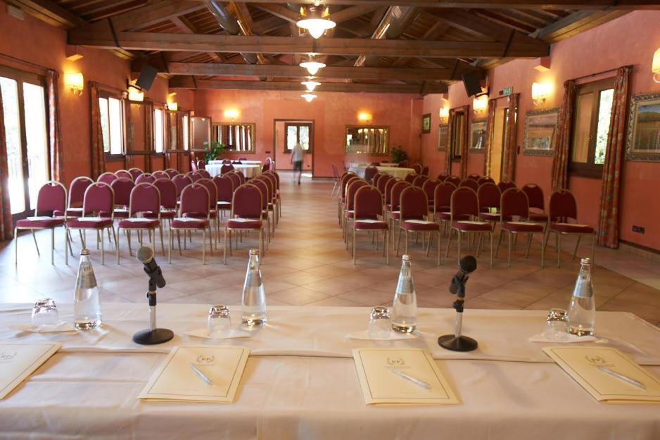 Hotel Lago Verde Serravalle Pistoiese Exterior photo