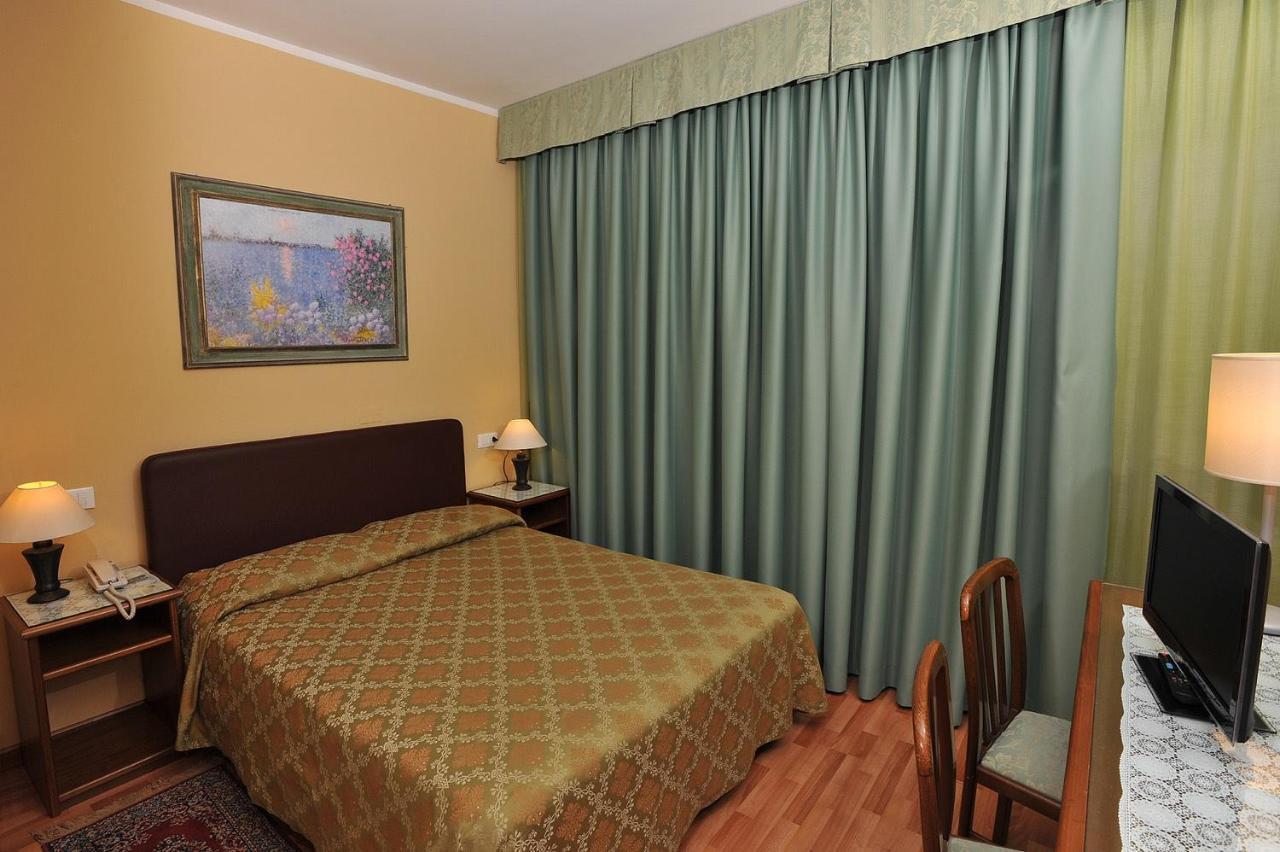 Hotel Lago Verde Serravalle Pistoiese Exterior photo